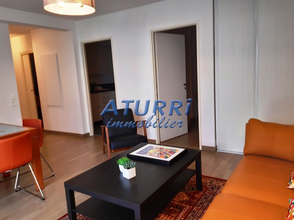 letting flat in BAYONNE - 820 / month