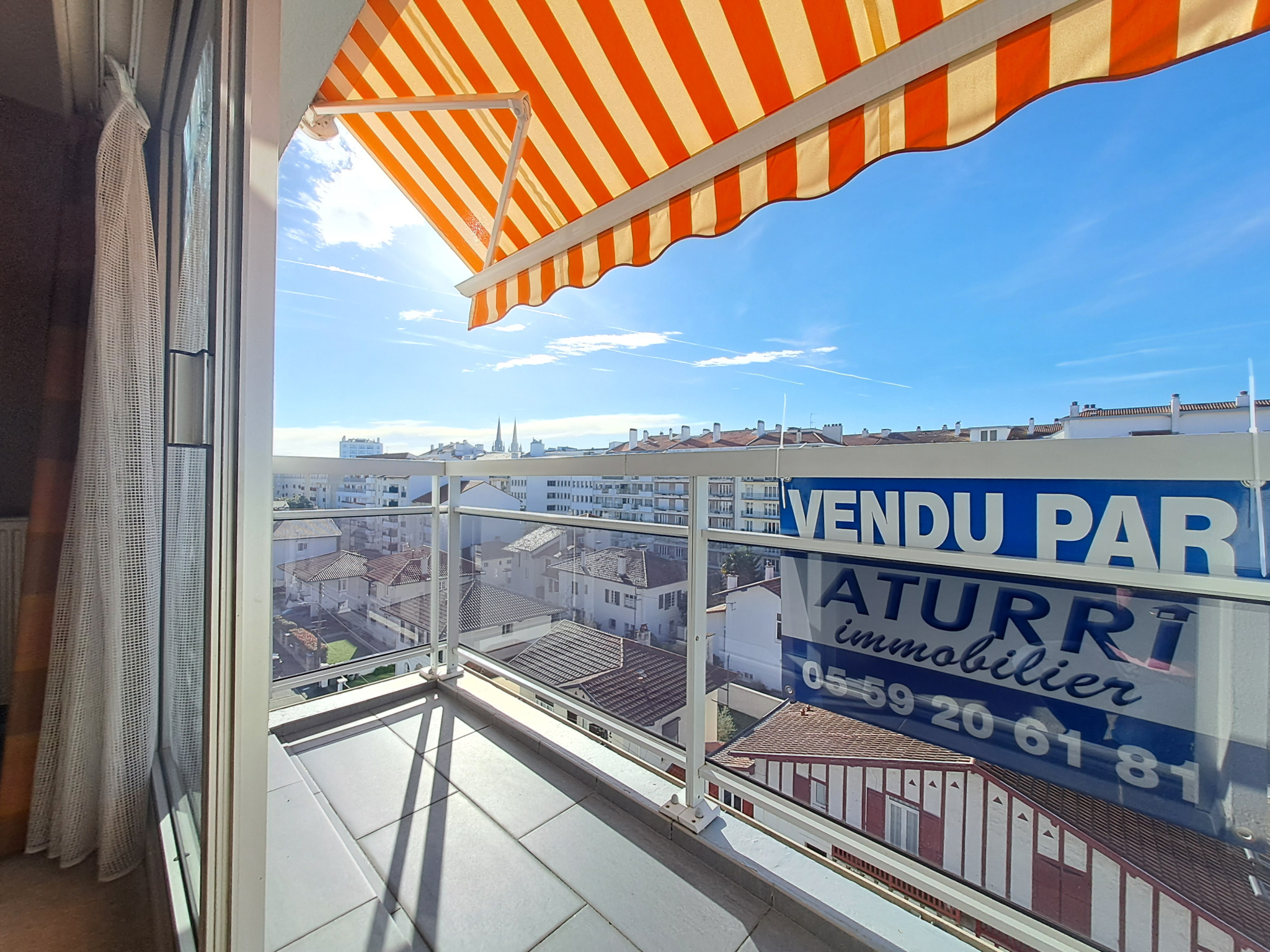 for sale flat à BAYONNE - 230 000