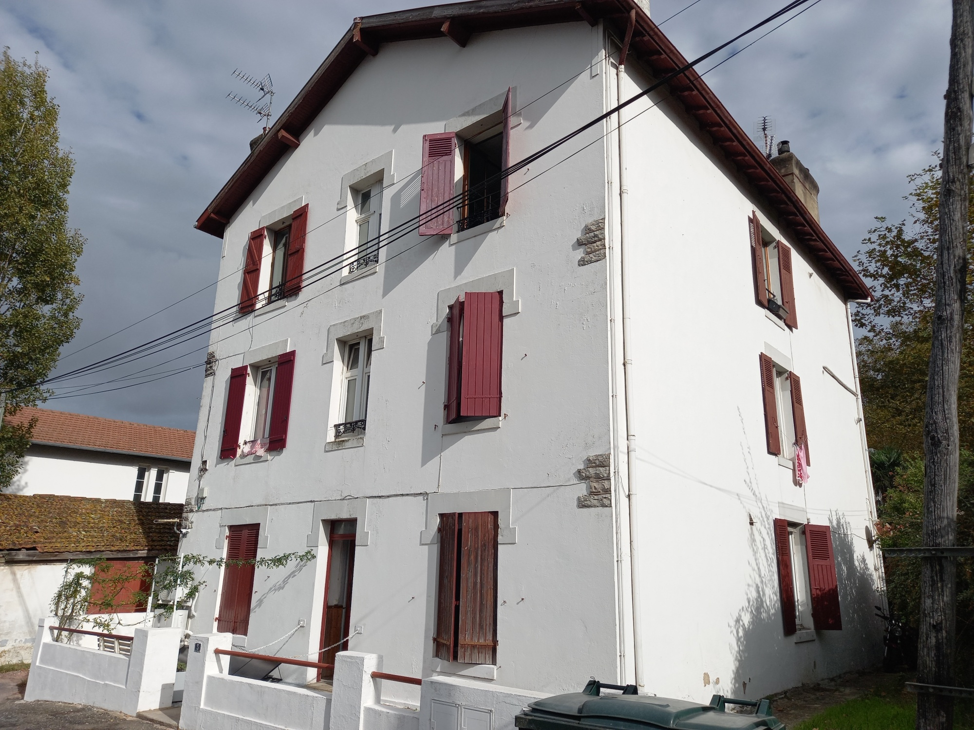 for sale flat in BAYONNE - 145 000