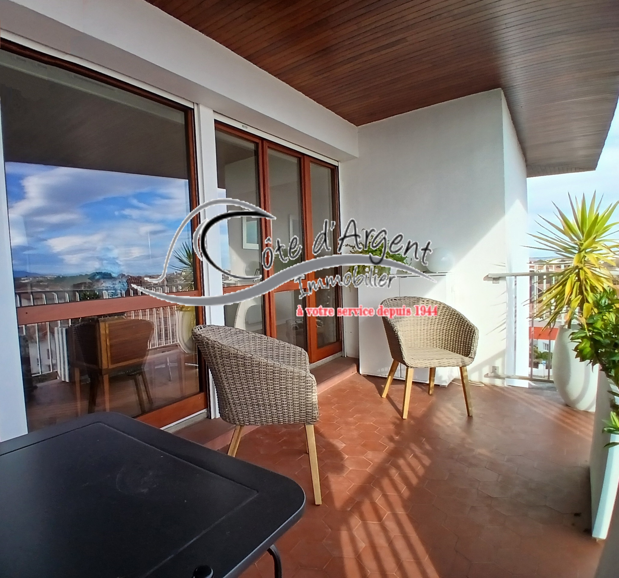 for sale flat in BIARRITZ - 699 000