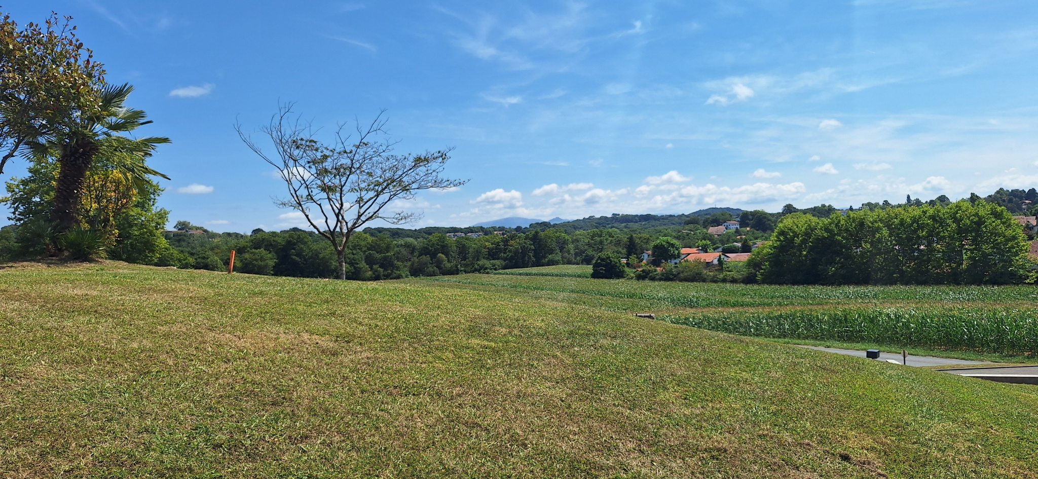 for sale land in BASSUSSARRY - 260 000