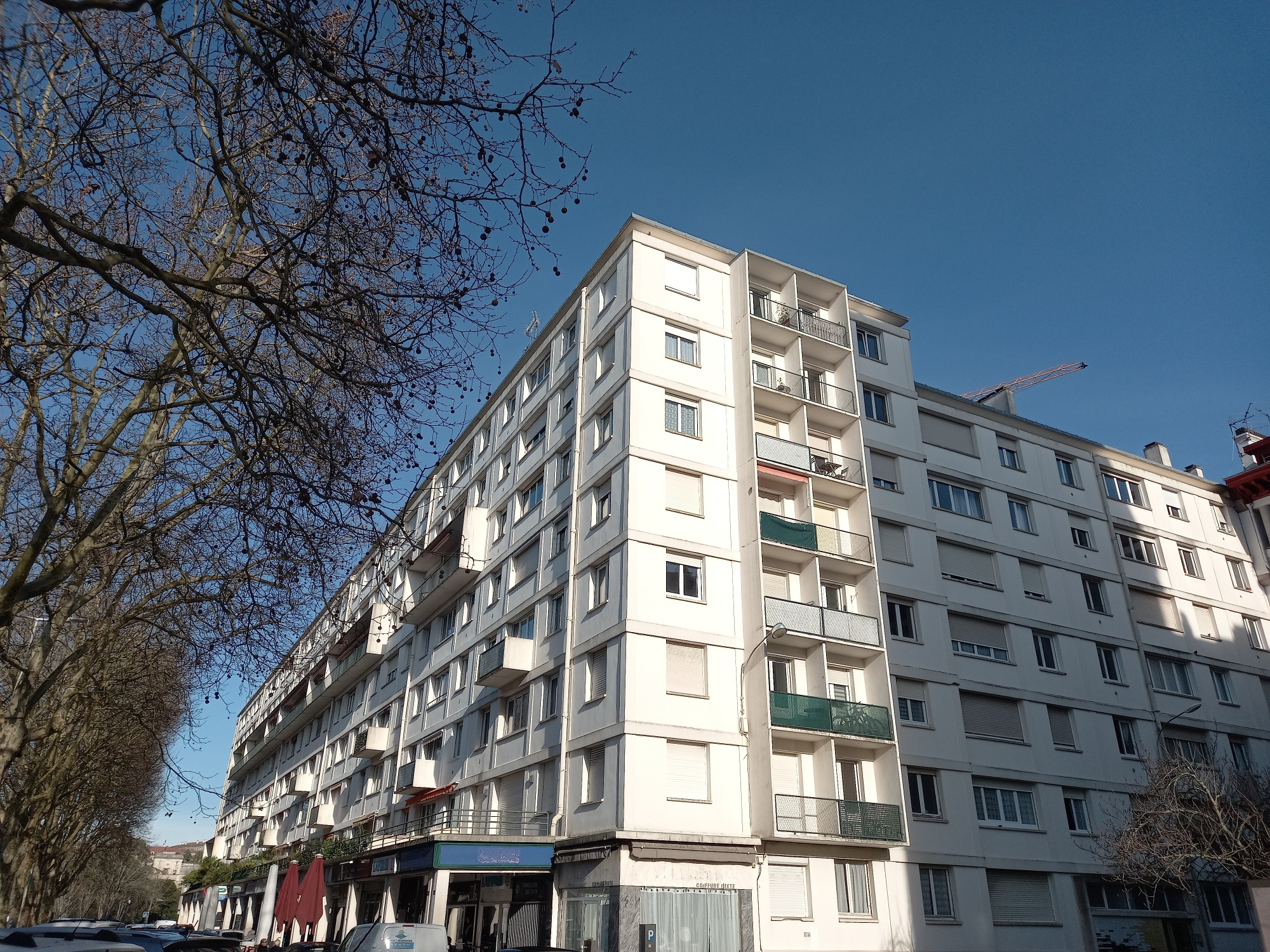 for sale flat in BAYONNE - 175 000