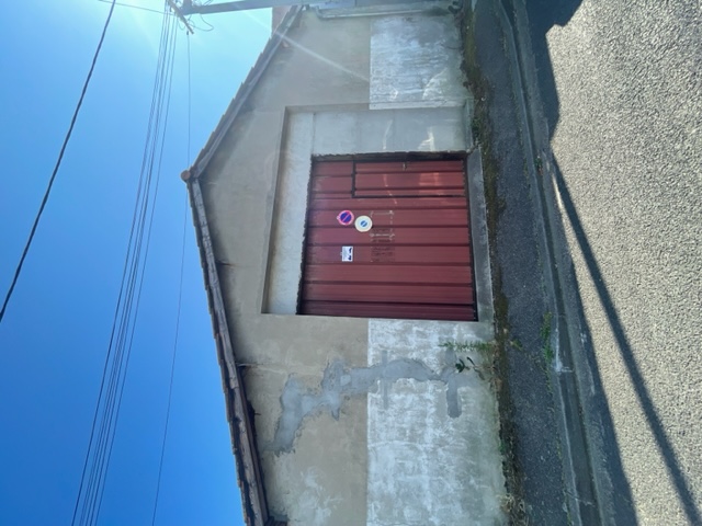 letting professional premise in BEGLES - 60 / month