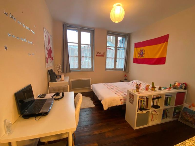 letting flat in BAYONNE - 422 / month
