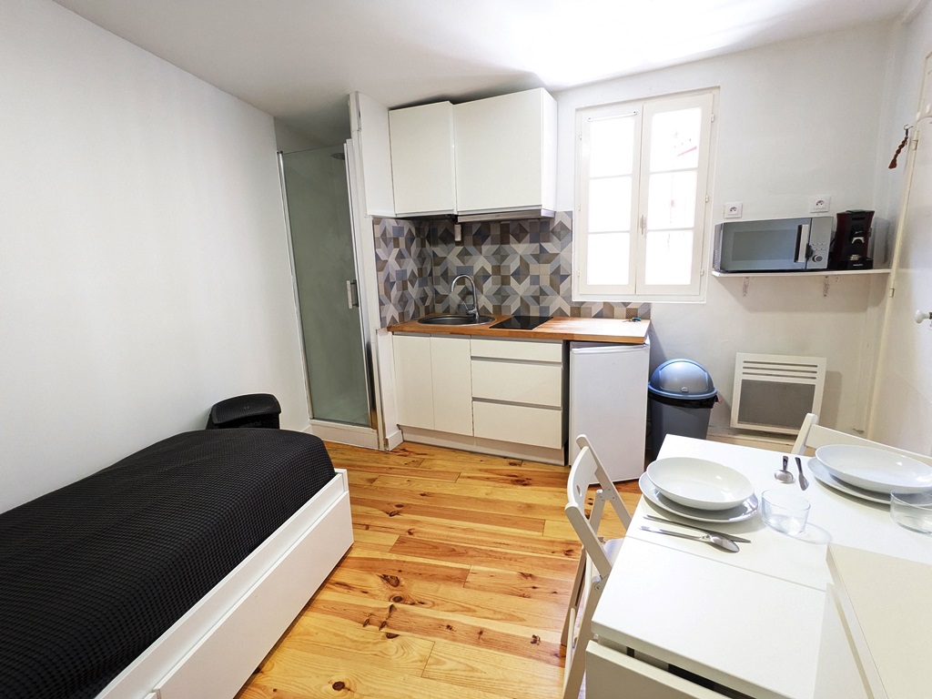 letting flat à BAYONNE - 240 / month