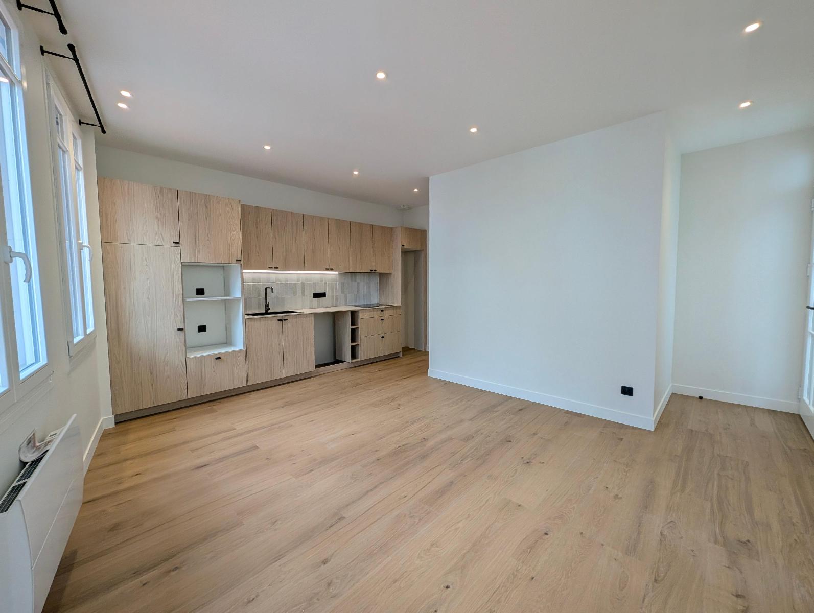 letting flat à SAINT JEAN DE LUZ - 932 / month